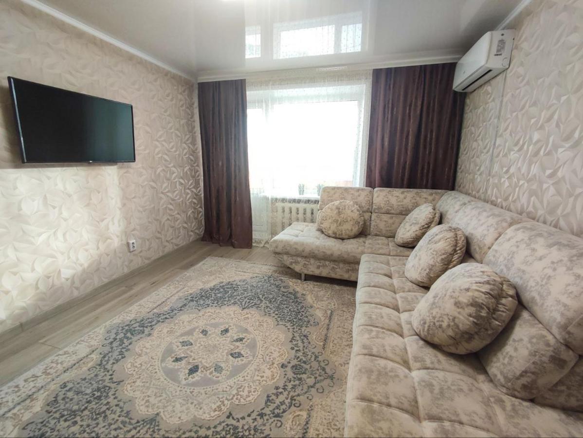 2-Х Комнатная Квартира В Центре На Ул.Бородина 107 Qostanay Esterno foto
